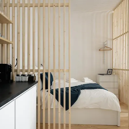 Apartment Stylish Architect 1 Location *