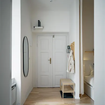 Stylish Architect 1 Location *