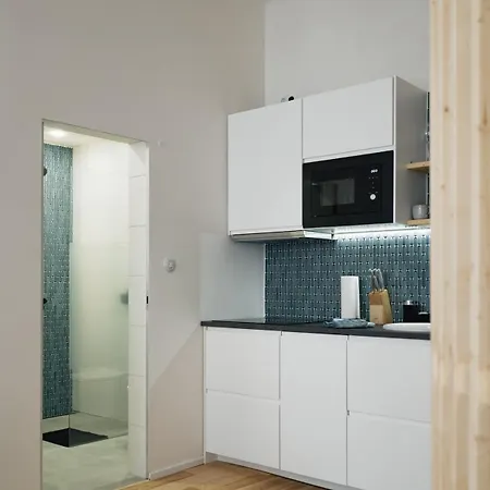 Stylish Architect 1 Location *