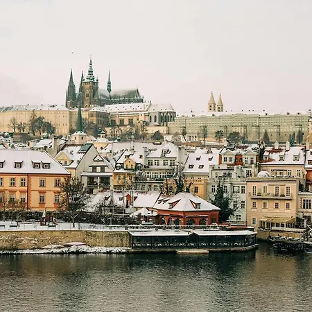 Stylish Architect 1 Location Praga